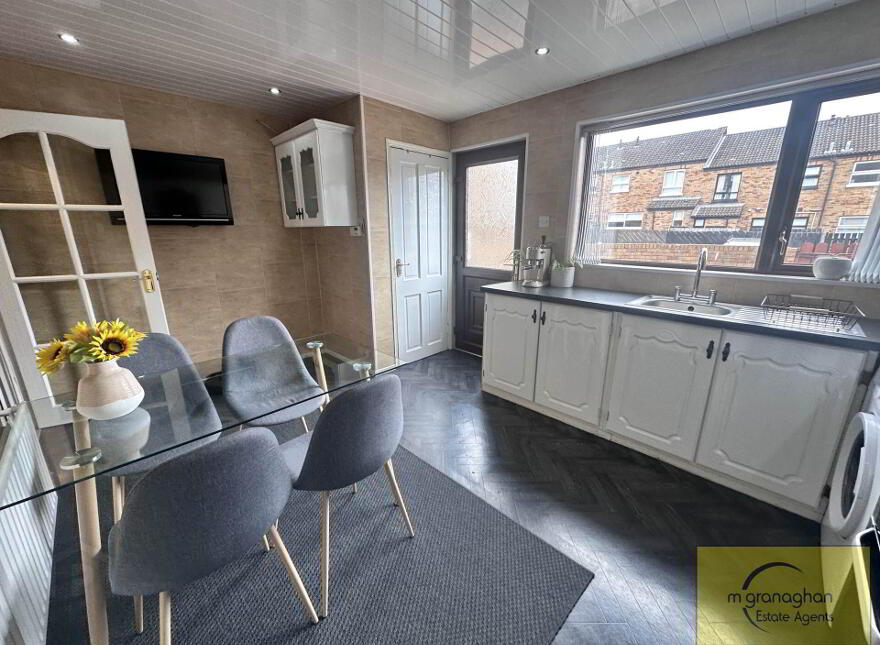 10 Ardoyne Place, Belfast, BT14 7DS