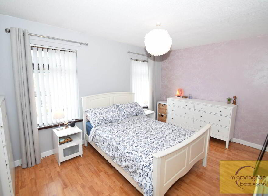 10 Ardoyne Place, Belfast, BT14 7DS