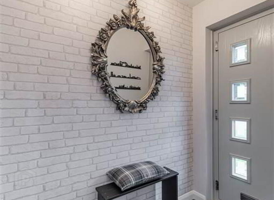5 Eaton Court, Derriaghy, Belfast, BT17 9FT
