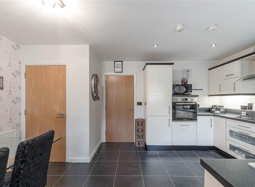 5 Eaton Court, Derriaghy, Belfast, BT17 9FT