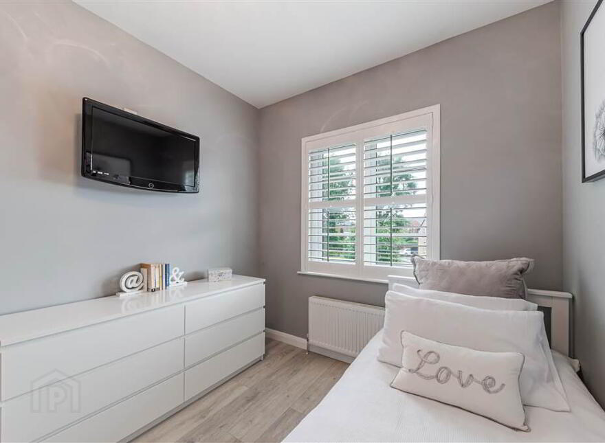 5 Eaton Court, Derriaghy, Belfast, BT17 9FT