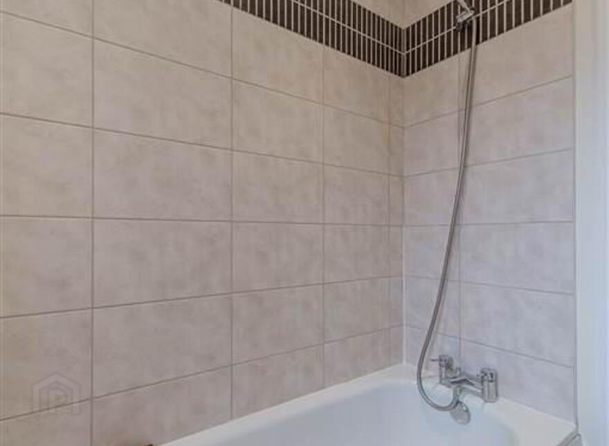 5 Eaton Court, Derriaghy, Belfast, BT17 9FT