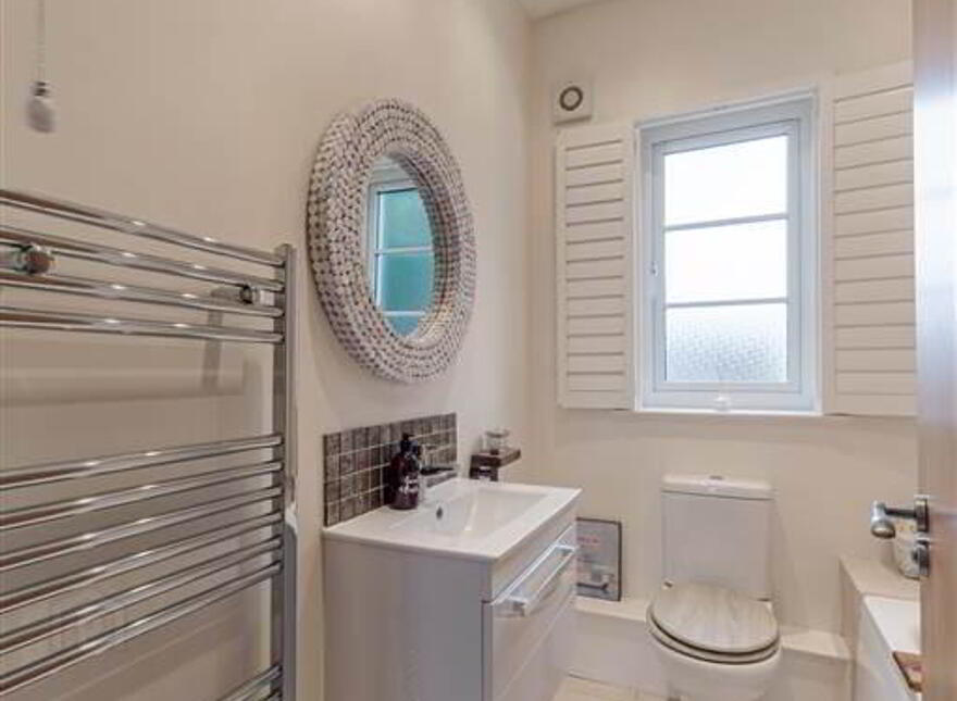 5 Eaton Court, Derriaghy, Belfast, BT17 9FT