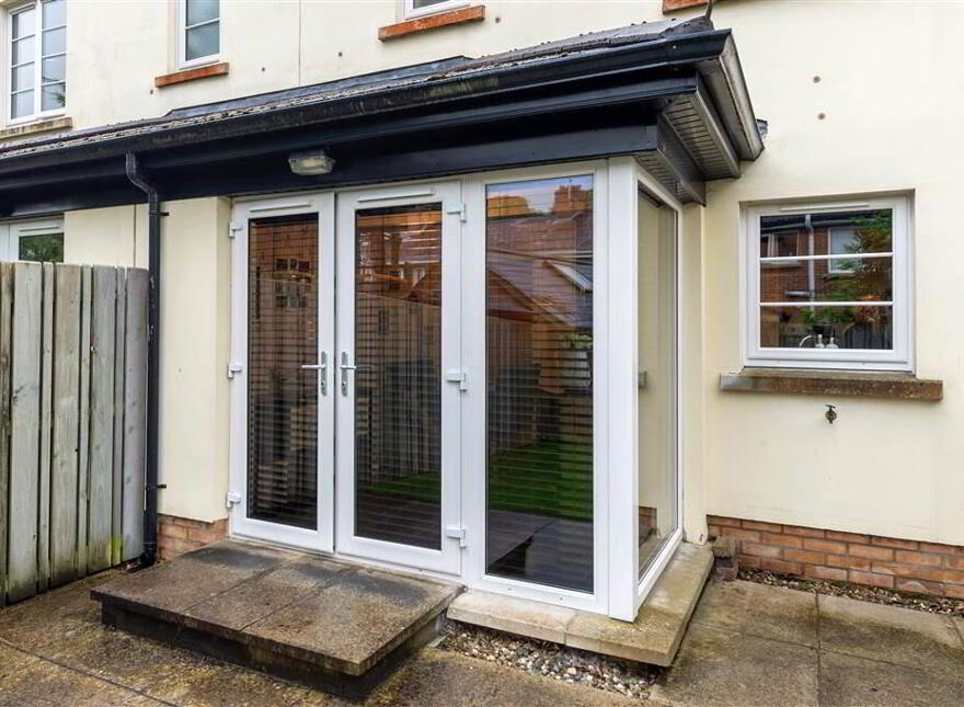 5 Eaton Court, Derriaghy, Belfast, BT17 9FT