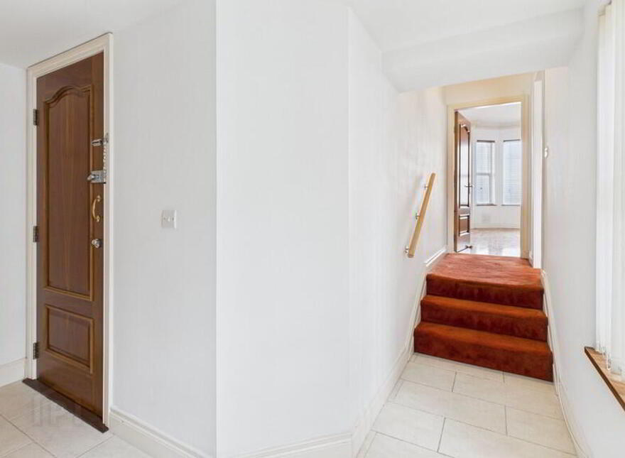 Apt. 2, 76 Seacliff Road, Bangor, BT20 5EZ
