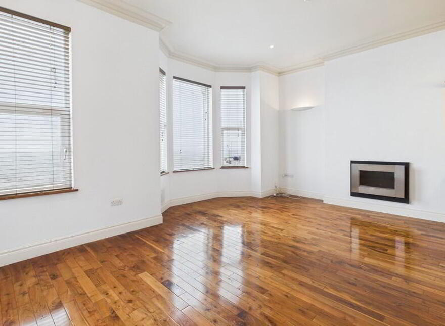 Apt. 2, 76 Seacliff Road, Bangor, BT20 5EZ