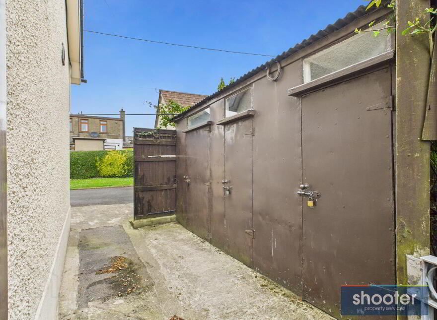 Mounview, 1a Newry Road, Warrenpoint, BT34 3LA