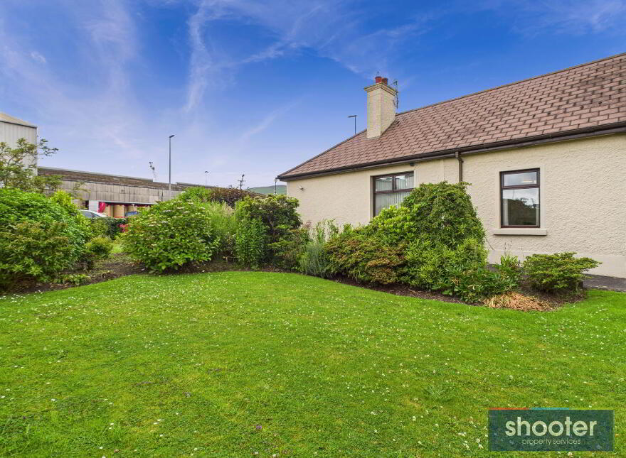 Mounview, 1a Newry Road, Warrenpoint, BT34 3LA