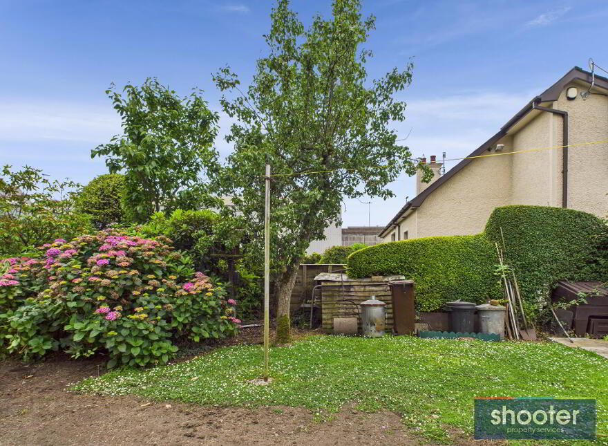 Mounview, 1a Newry Road, Warrenpoint, BT34 3LA