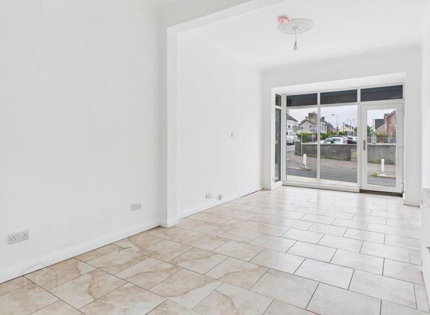 4 & 4a Donaghadee Road, Bangor, BT20 5RU