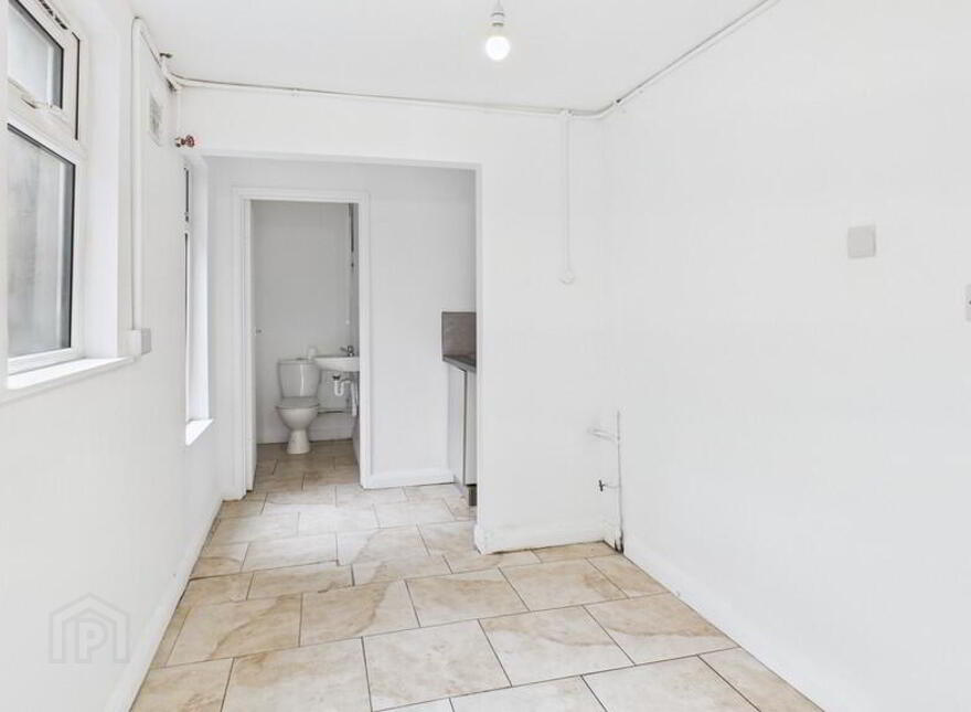 4 & 4a Donaghadee Road, Bangor, BT20 5RU