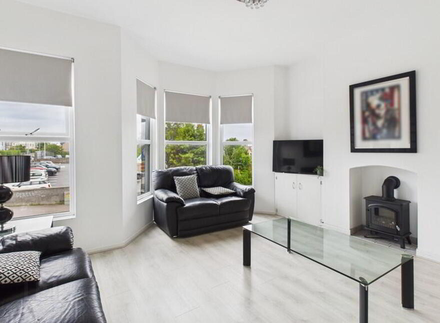 4 & 4a Donaghadee Road, Bangor, BT20 5RU