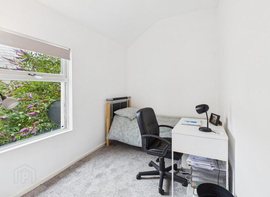 4 & 4a Donaghadee Road, Bangor, BT20 5RU