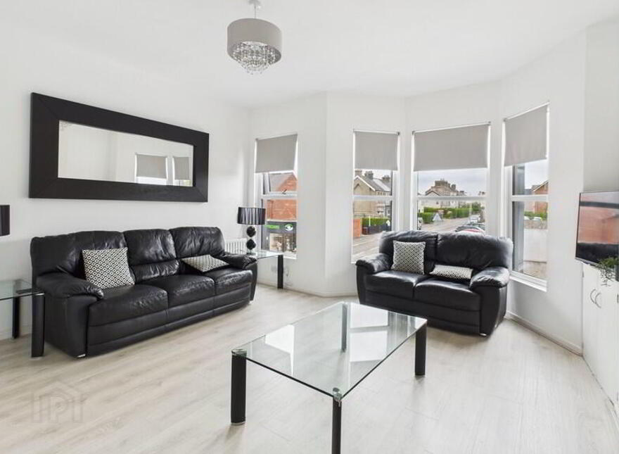 4 & 4a Donaghadee Road, Bangor, BT20 5RU