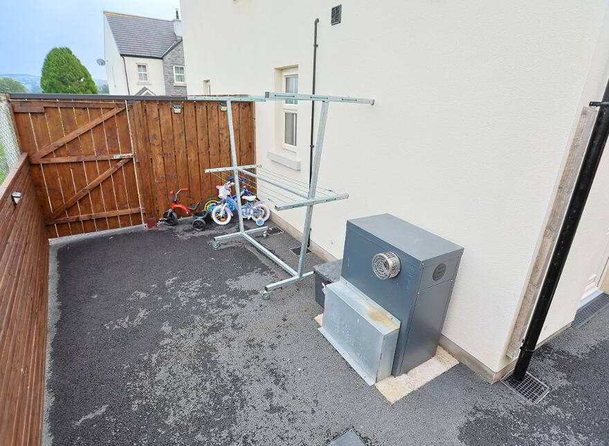 27 Monteith Meadows, Annaclone, Banbridge, BT32 5AP