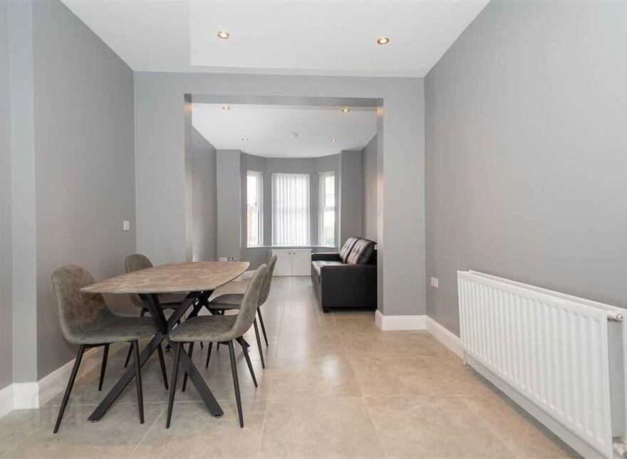 26 St. Albans Gardens, Belfast, BT9 5DR