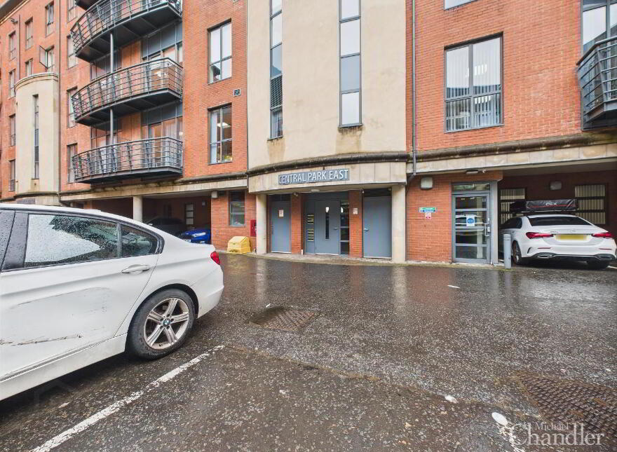 E5 Central Park, 33 Alfred Street, Belfast, BT2 8ED photo