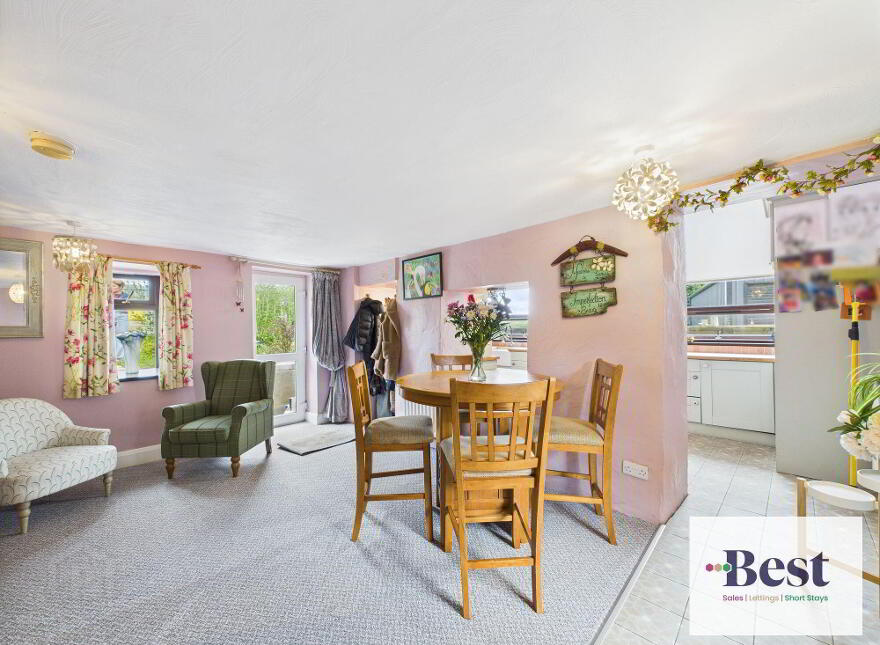 7 Drumnagreagh Road, Ballygally, Larne, BT40 2RN