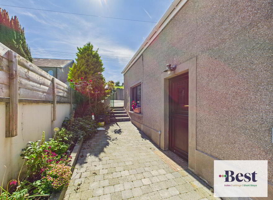7 Drumnagreagh Road, Ballygally, Larne, BT40 2RN