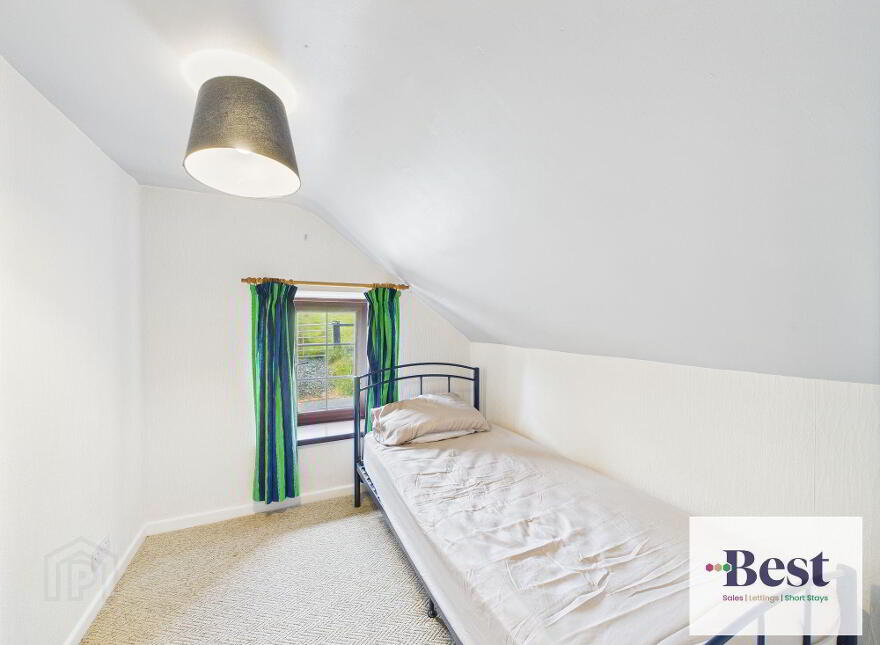 7 Drumnagreagh Road, Ballygally, Larne, BT40 2RN