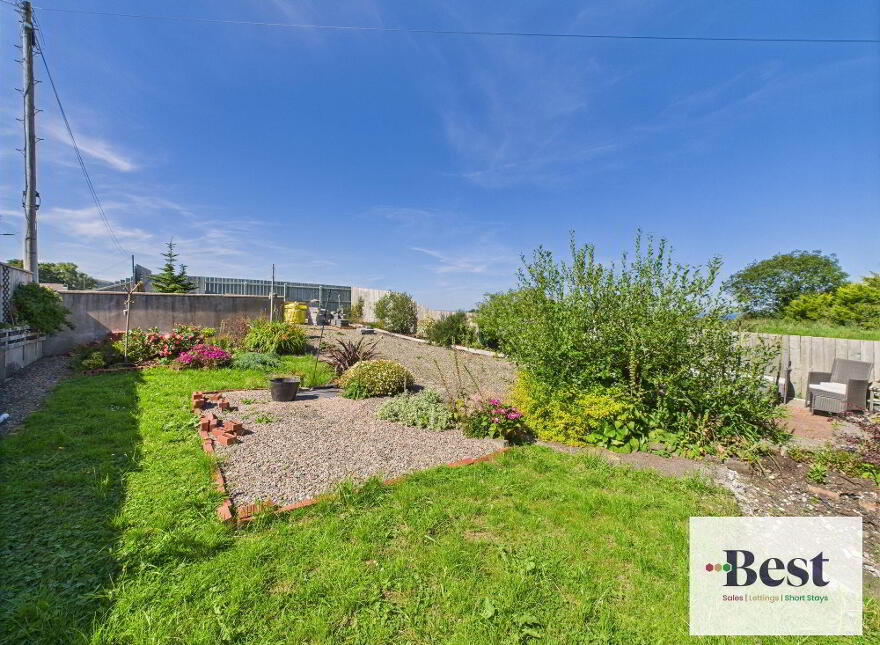 7 Drumnagreagh Road, Ballygally, Larne, BT40 2RN