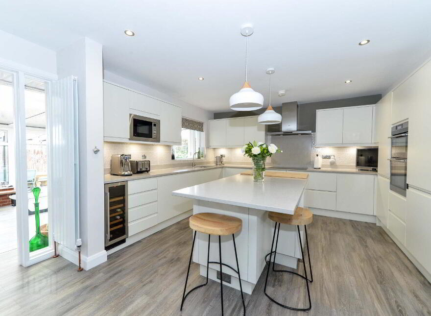 12 Craigowen Road, Carrickfergus, BT38 7NE