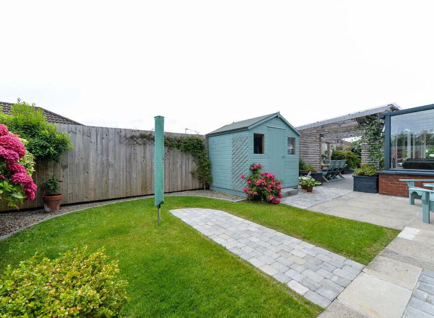 12 Craigowen Road, Carrickfergus, BT38 7NE