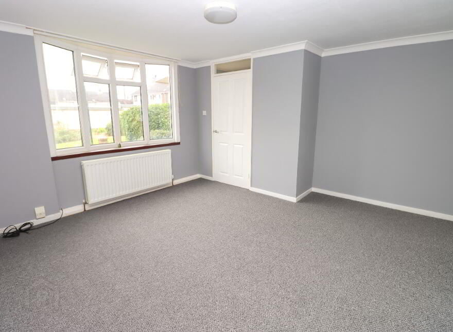 5 Carron Walk, Dundonald, BT16 2SW