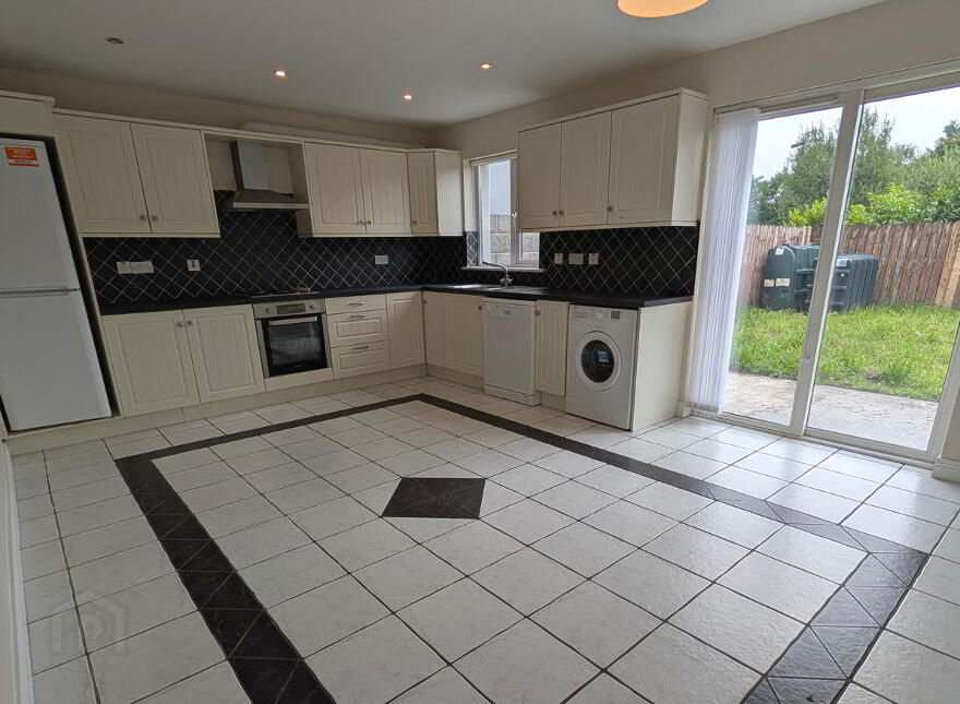 4 Derryoaks, Ballyconnell, H14W298