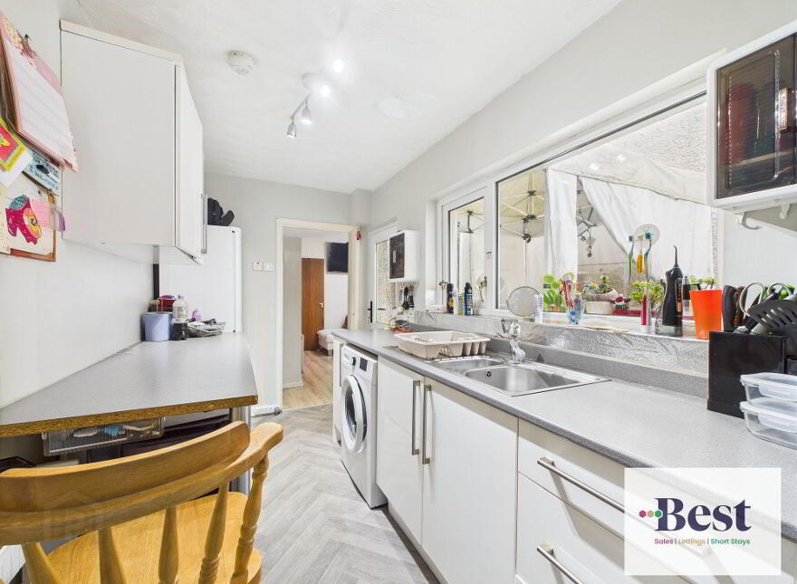 5 Victoria Street, Carrickfergus, BT38 8AQ