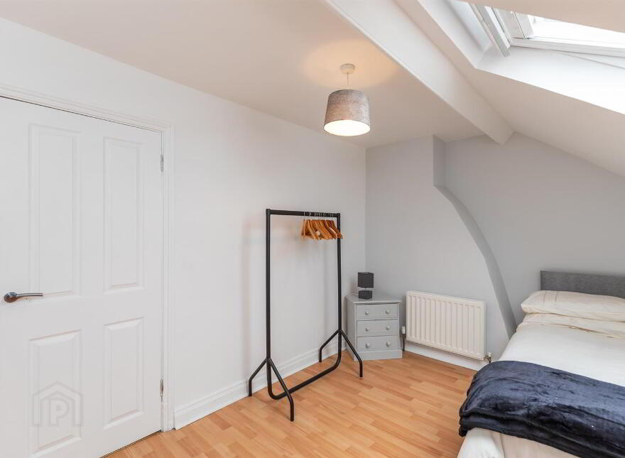 65 Bloomfield Avenue, Belfast, BT5 5AA