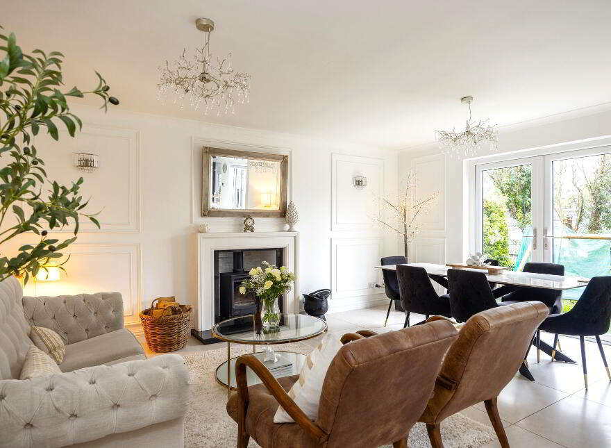 4 Granville Drive, Royal Hillsborough, BT26 6DE