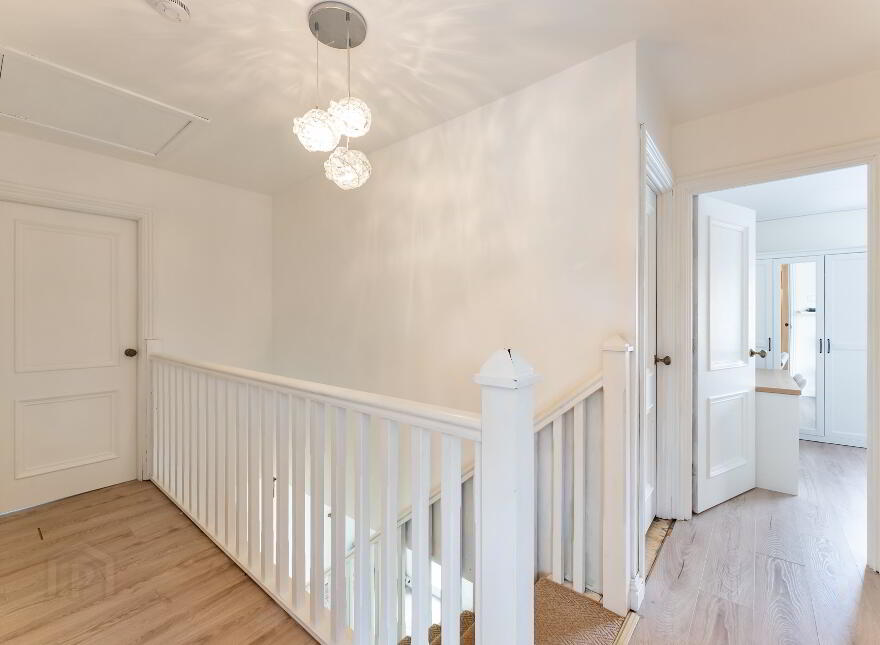 4 Granville Drive, Royal Hillsborough, BT26 6DE