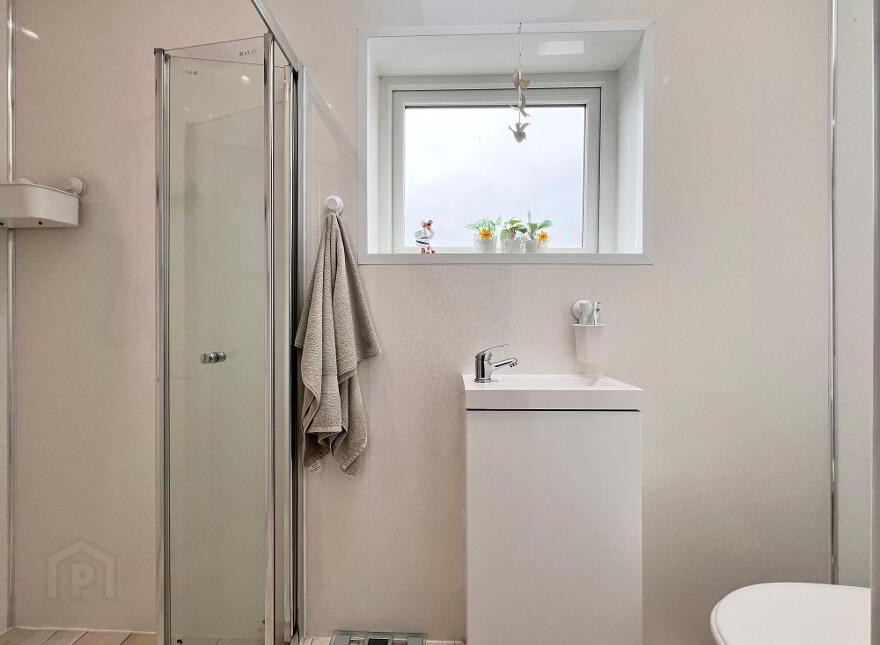 70 Bann Road, Rasharkin, Ballymena, BT44 8SZ