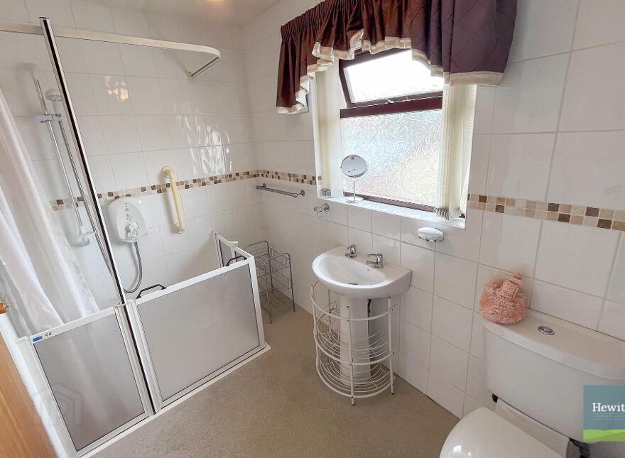 3 Green Park Avenue, Markethill, BT60 1PY