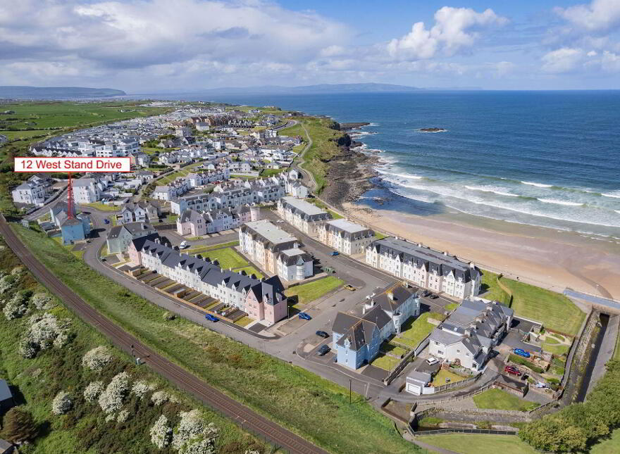 12 West Strand Drive, Portrush, BT56 8FR