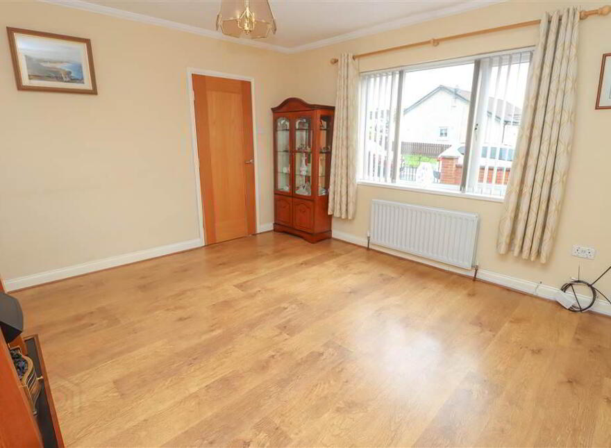 41 Enler Park Central, Dundonald, Belfast, BT16 2DJ