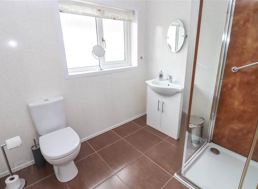 41 Enler Park Central, Dundonald, Belfast, BT16 2DJ