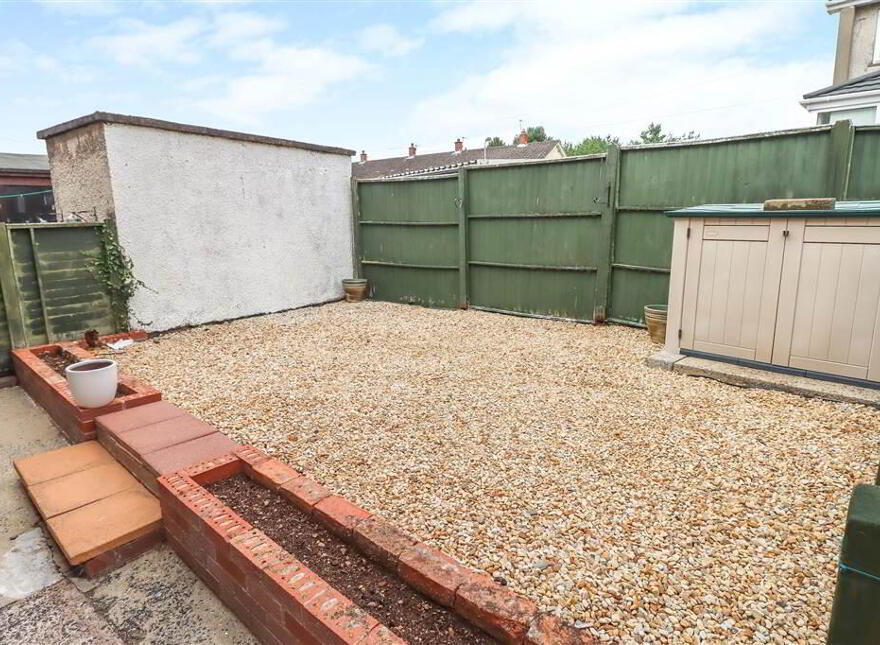 41 Enler Park Central, Dundonald, Belfast, BT16 2DJ