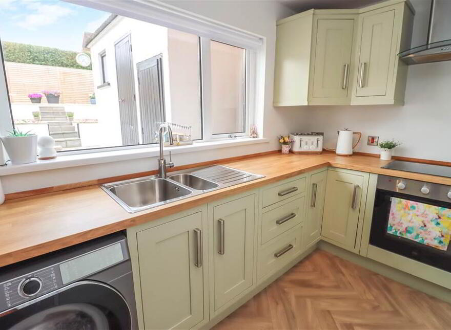 20 Brooklands Drive, Dundonald, Belfast, BT16 2PH