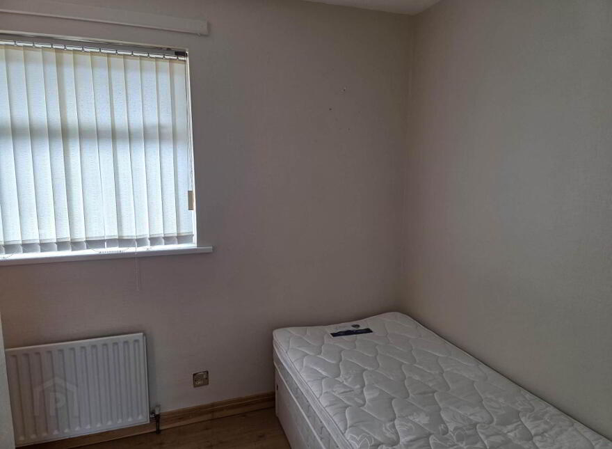 16 Dalton Road, Armagh, BT60 4AE