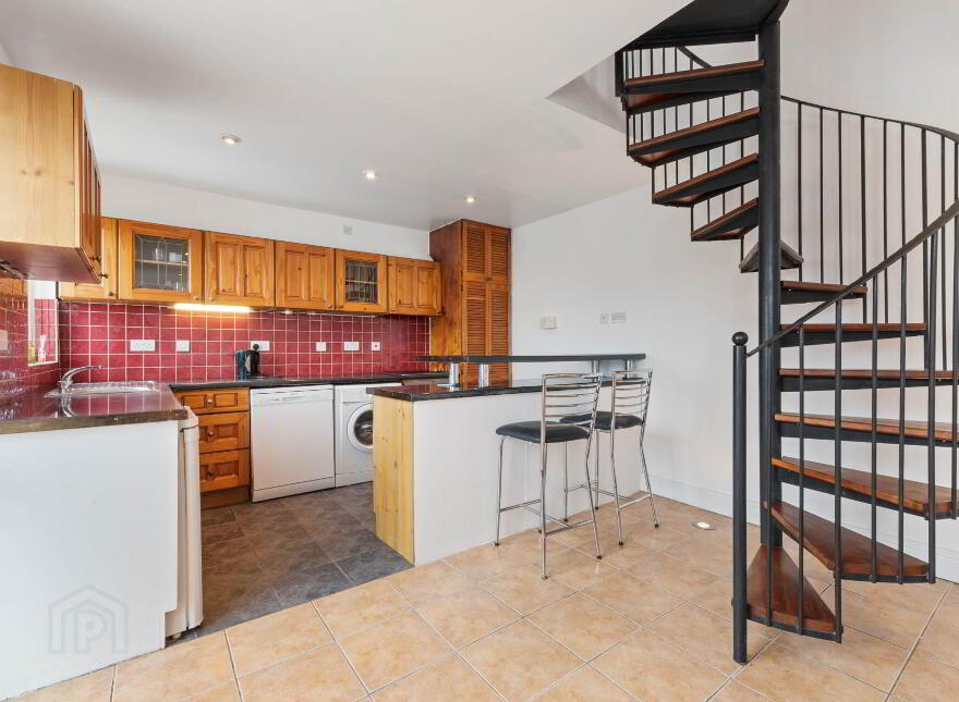 13 Connolly Terrace, Bohermore, Galway City, H91YF58