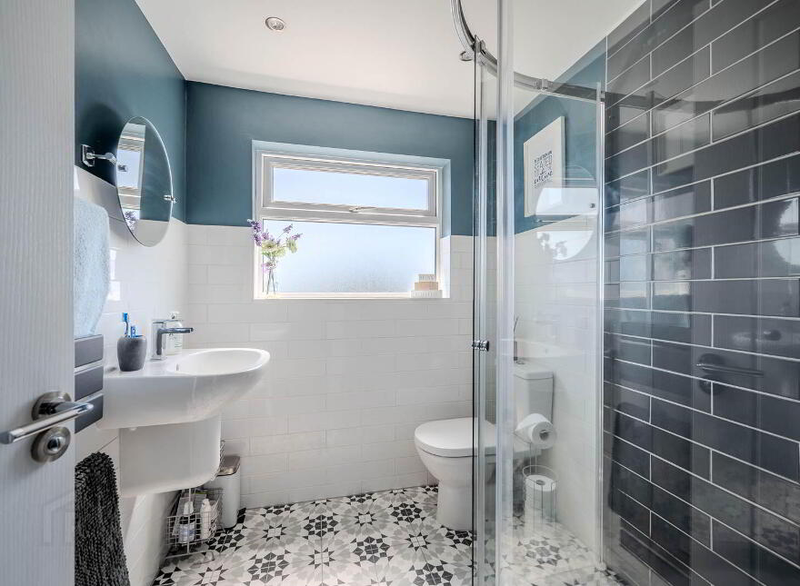 16 Sherwood Road, Bangor, BT19 6DJ