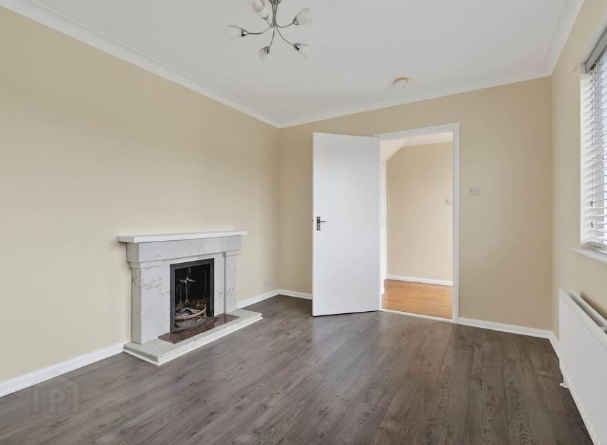 39 Quarterlands Road, Lisburn, BT27 5TN