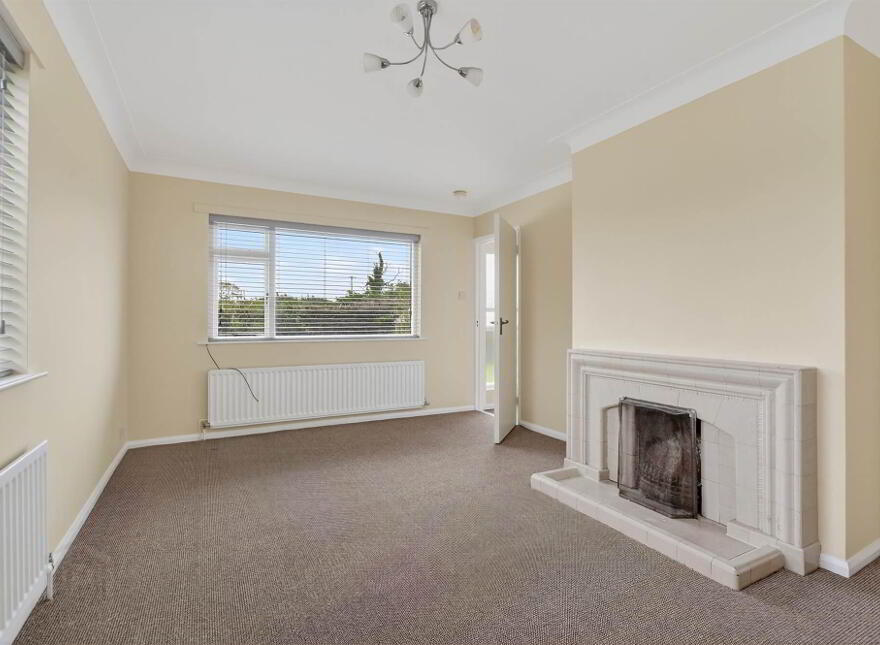 39 Quarterlands Road, Lisburn, BT27 5TN
