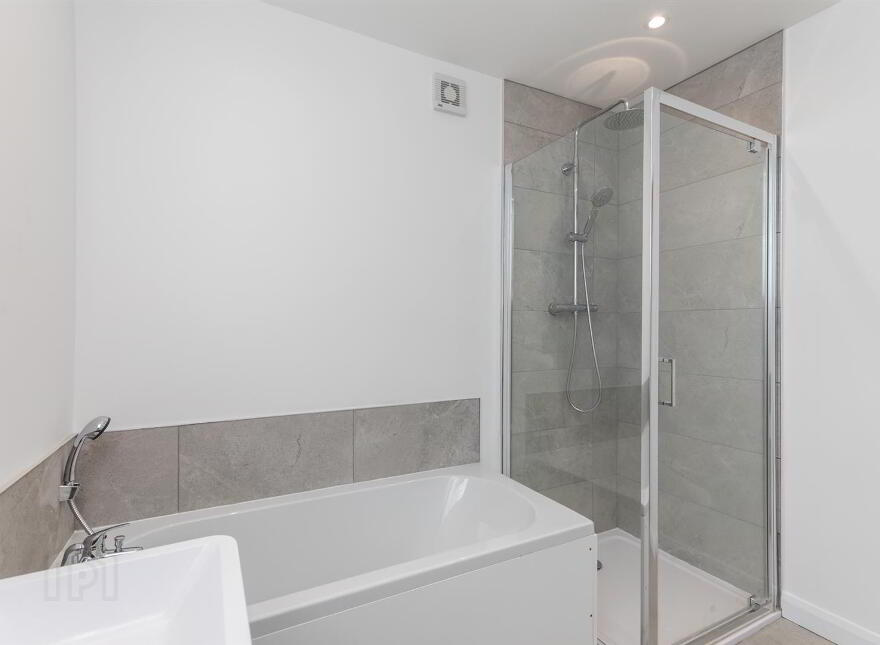 39 Craigleith Drive, Dundonald, Belfast, BT16 2RZ