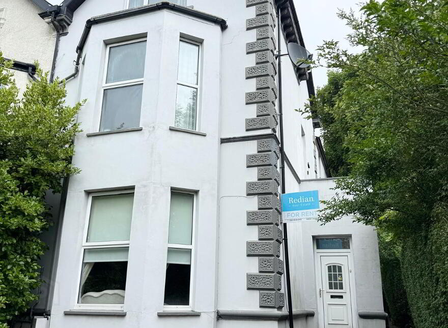 Flat A, 156 Newtownards Road, Belfast, BT4 3EQ photo