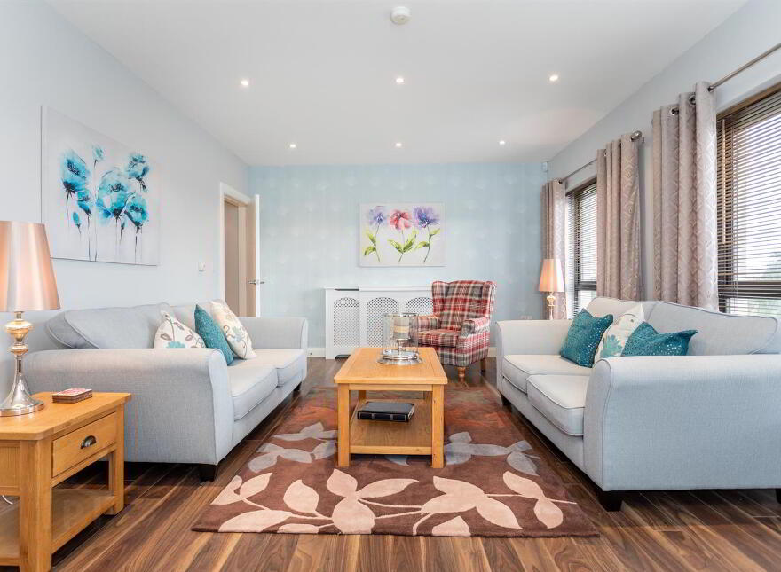 Apartment 7 Ambleside, Station Road, Saintfield, BT24 7DT