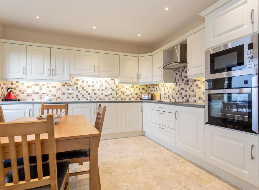 Apartment 7 Ambleside, Station Road, Saintfield, BT24 7DT