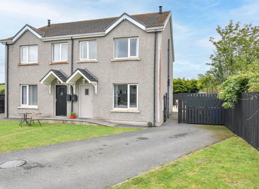 9 St Patrick's Way, Ballyalton, Downpatrick, BT30 7DJ